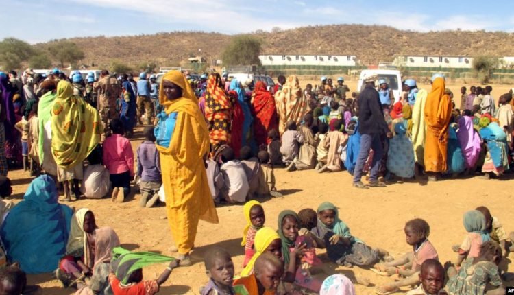 العنف يحرم أكثر من 14 ألف طفل من الغذاء والرعاية في دارفور
