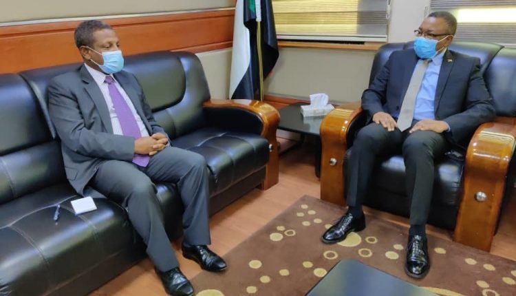 حمدوك يتسلم  رسالة من رئيس الوزراء الأثيوبي