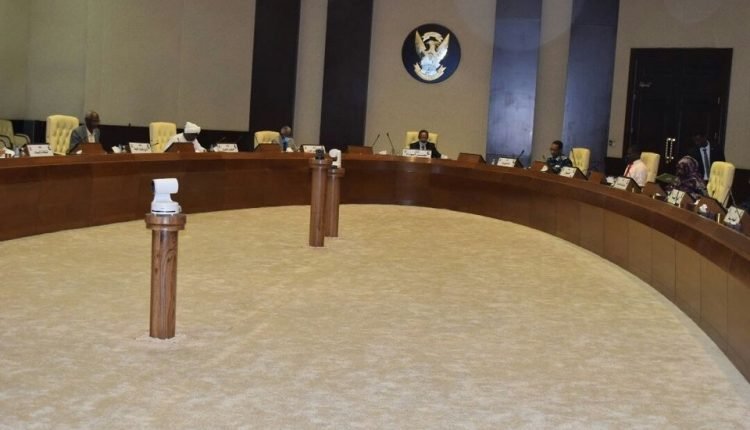 عاجل: توصية من مجلس الوزراء لمجلس الامن والدفاع بإعلان حالة الطوارئ في السودان