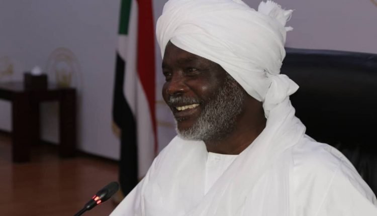 وزير المالية في تصريحات عن سعر الصرف والنقد الاجنبي في بنك السودان ويناشد المواطنين