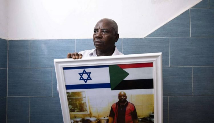 تحقيقات تكشف تفاصيل عن حياة السودانيين بإسرائيل وتخوفات من إعادتهم بعد إتمام خطوات التطبيع