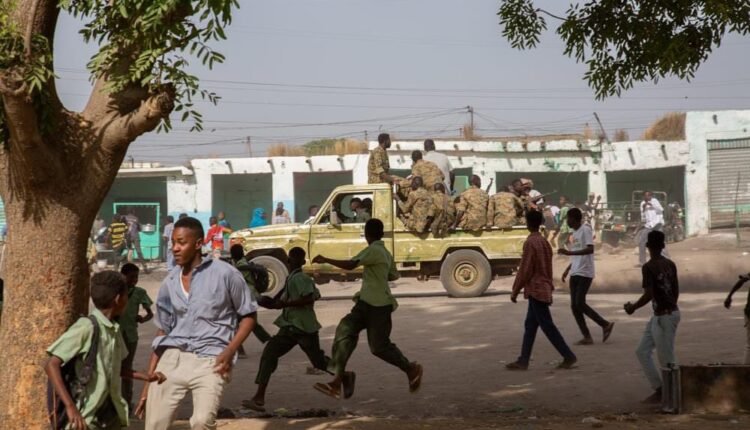 السودان : انفجار موجة الاحتجاجات من جديد على حكومة البرهان بعد زيادات كبيرة في المواصلات والخبز وغلاء الاسعار بالاسواق