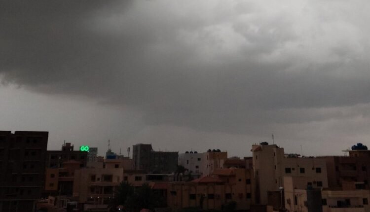 الأرصاد الجوية في السودان تتوقع أمطار غزيرة ومتوسطة في 12 ولاية
