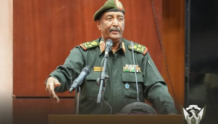 البرهان: الجيش سيخضع لأمر السلطة المدنية المقبلة