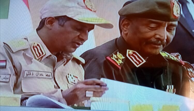 عاجل.. بالفيديو.. توقيع الاتفاق السياسي الإطاري بين الحرية والتغيير والمكون العسكري في السودان
