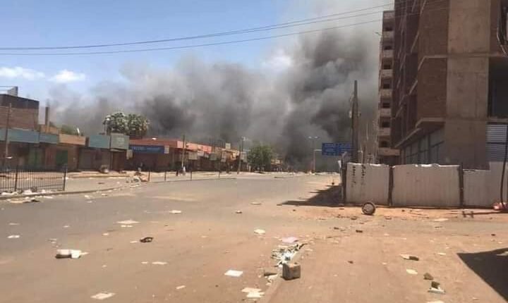 فرق دولية وتحركات عاجلة للتعامل مع الأزمة  في السودان