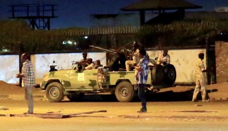 القوات المسلحة تكشف عن تدمير متحركين للدعم السريع في طريقهما إلى الخرطوم