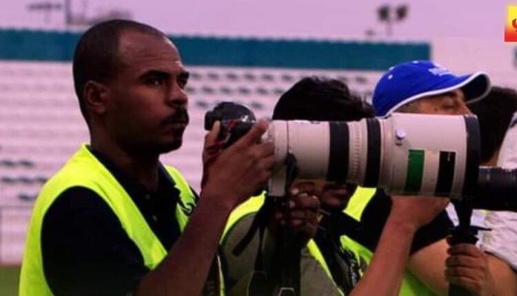 مقتل مصور صحفي سوداني في اشتباكات المدرعات
