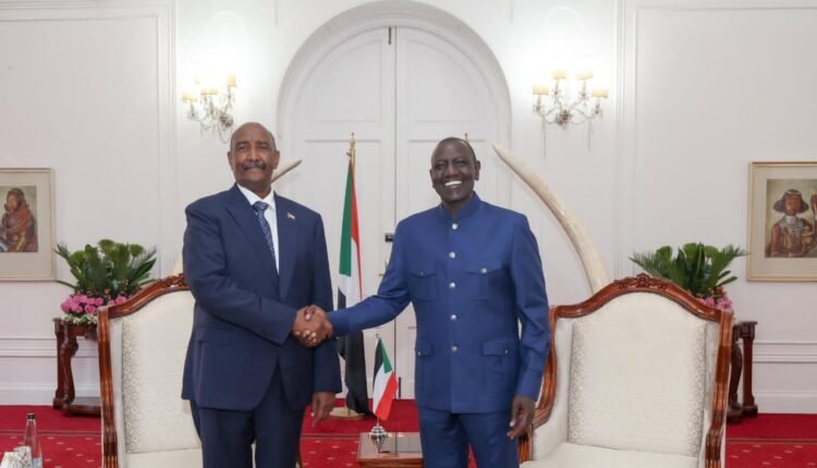 الرئيس الكيني يطالب الايقاد باتخاذ قرارات تجاه السودان