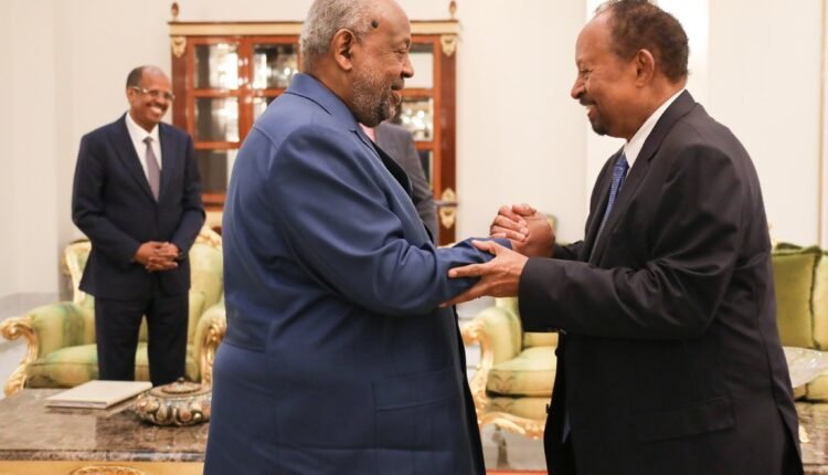 الرئيس الجيبوتي يستقبل حمدوك ويكشف تفاصيل اللقاء