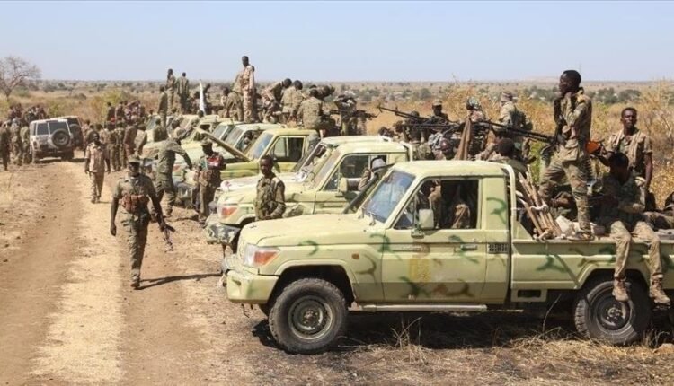 الجيش السوداني يسترد حامية عسكرية من الدعم السريع ويدمر ويستولي على سيارات قتالية وأسلحة وذخائر